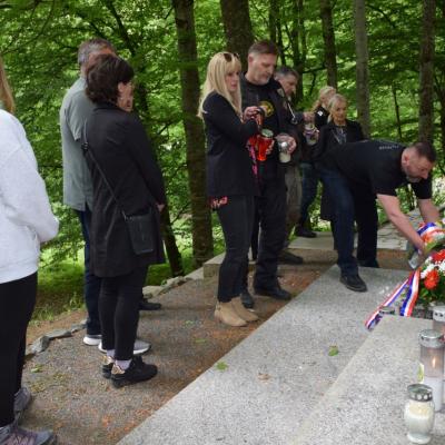 Obljetnica Pogibije Vladimira Descaka 18